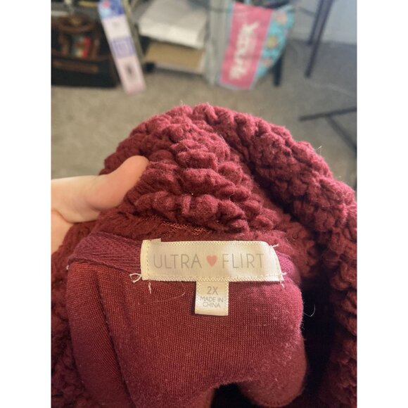 ⭐ 3/$15 Ultra Flirt 2X Red Teddy Quarter Button Up Fleece Pullover - Picture 5 of 6
